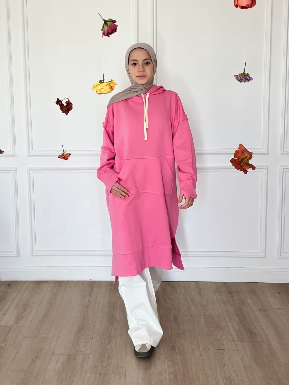 Oversize Modest Hoodie Dress Teen Hijabi Oversize Modest Hoodie Dress Teen Hijabi