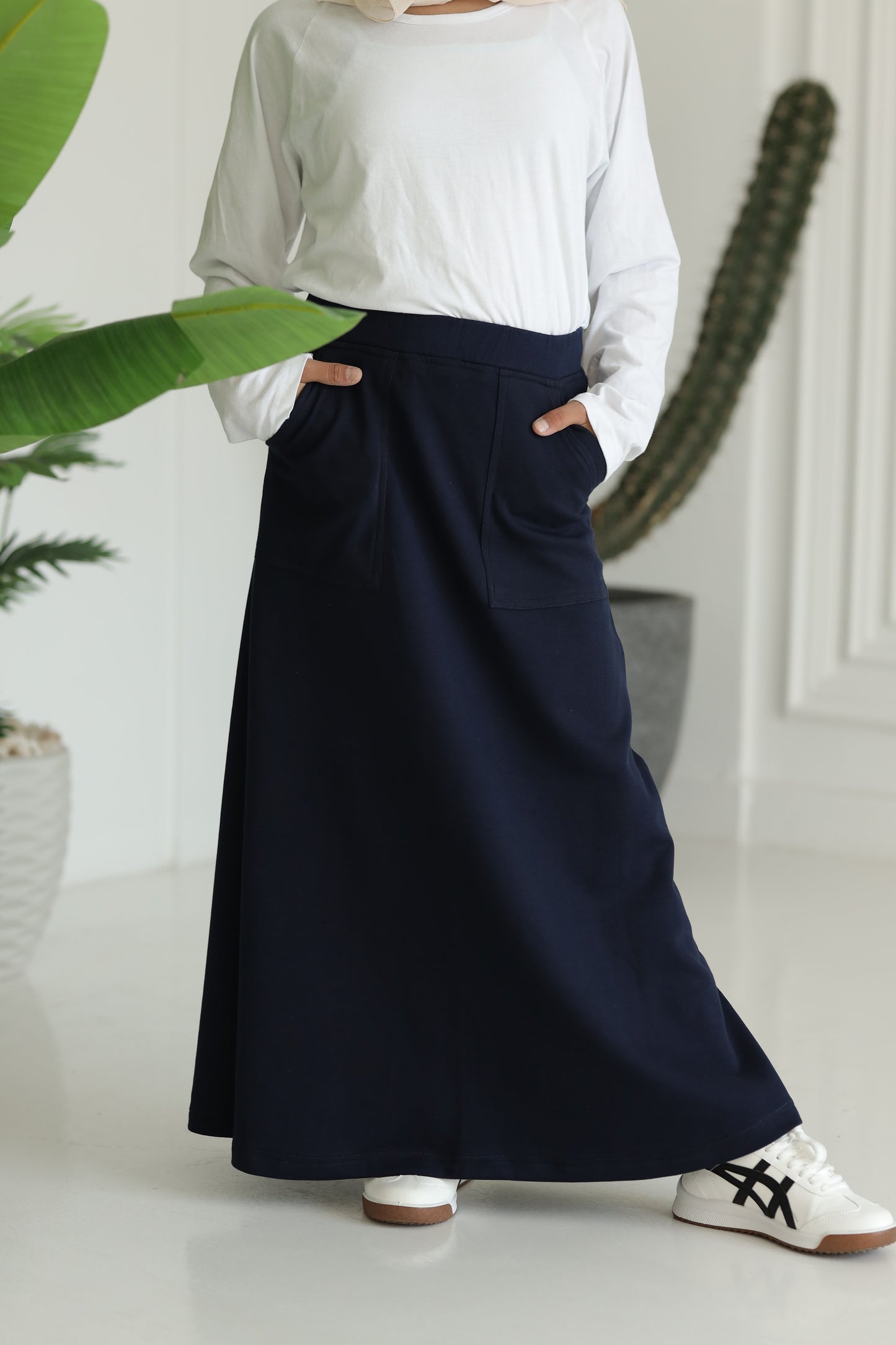 Milton Skirt - Navy