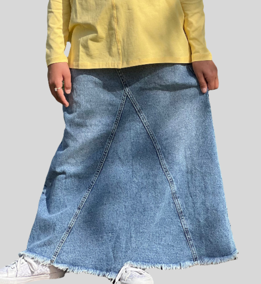 Miss Chic Tri-Jeans Skirt