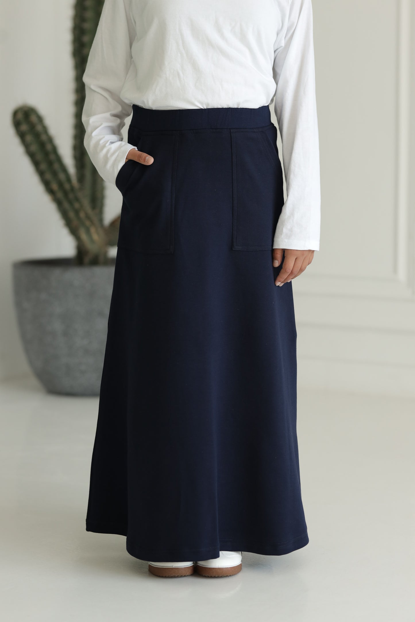 Milton Skirt - Navy